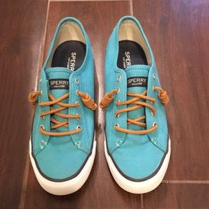 Sperry Top Sider Women’s size 6.5